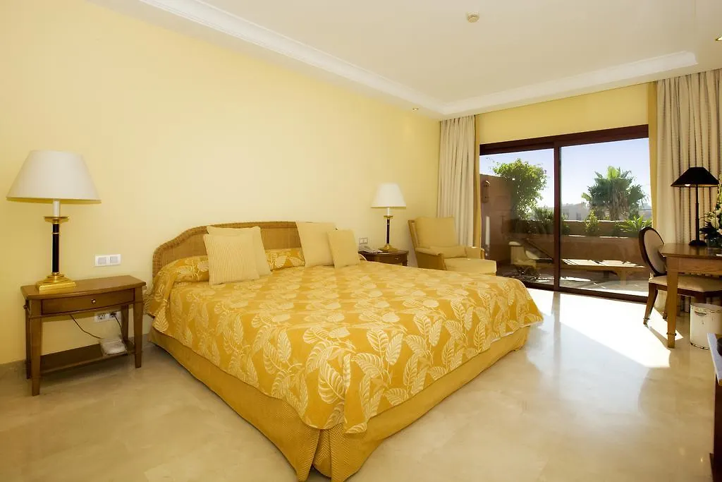 Bahia Beach Apartments Estepona Spain