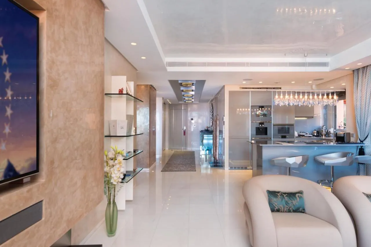 Bahia Beach Apartments Estepona